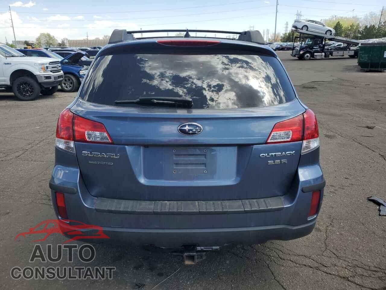 SUBARU OUTBACK 2013 - 4S4BRDPC4D2243628