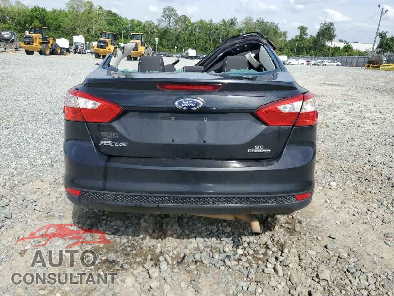 FORD FOCUS 2014 - 1FADP3F29EL463077