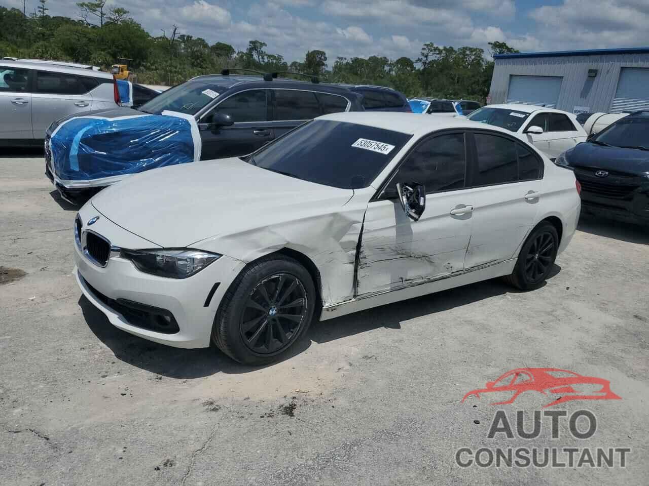 BMW 3 SERIES 2016 - WBA8E1G59GNU12441