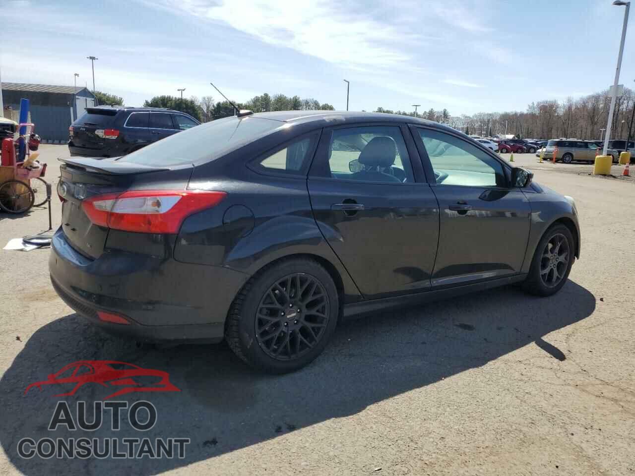 FORD FOCUS 2014 - 1FADP3F29EL297594