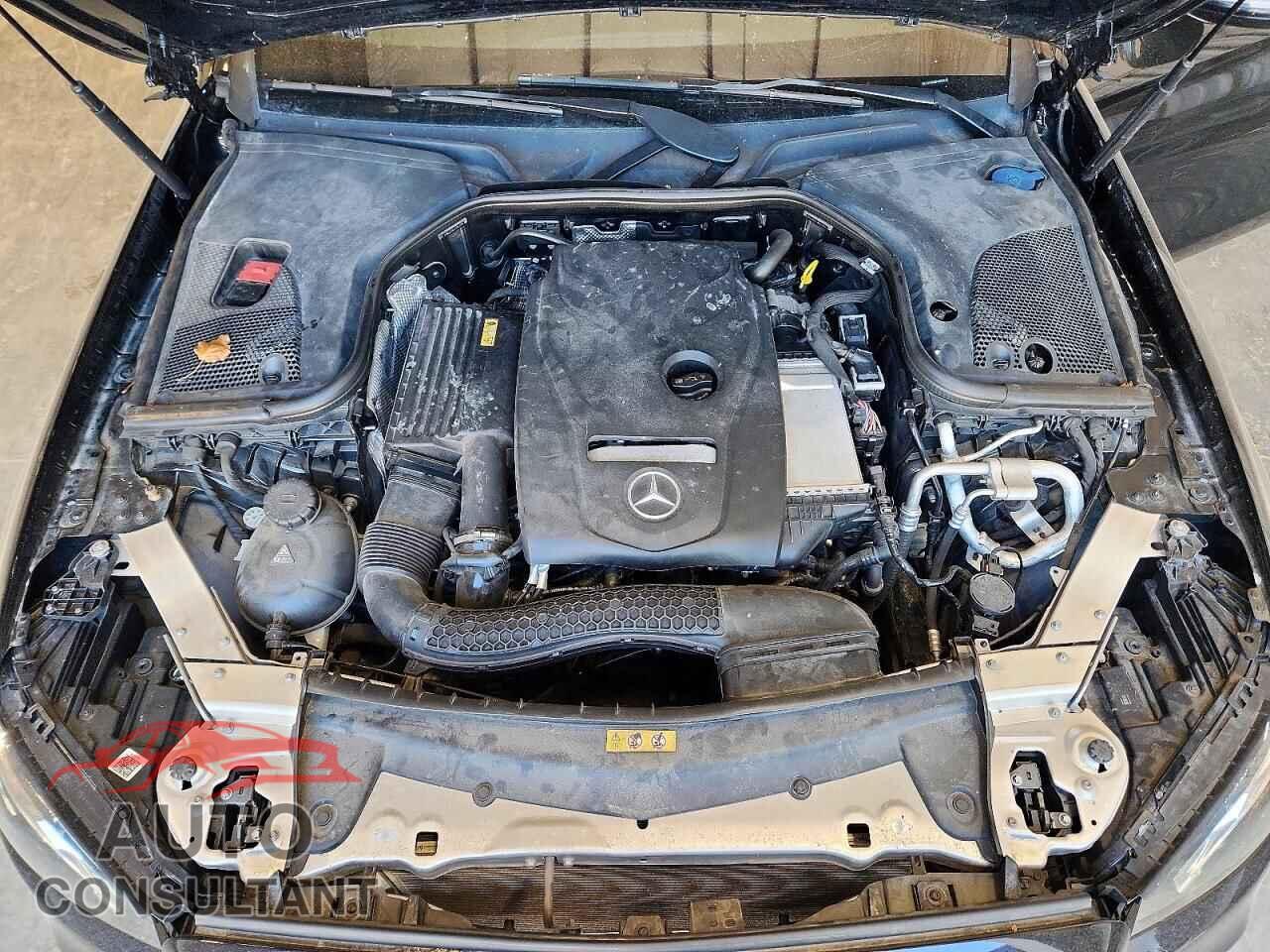MERCEDES-BENZ E-CLASS 2017 - WDDZF4KB2HA059249