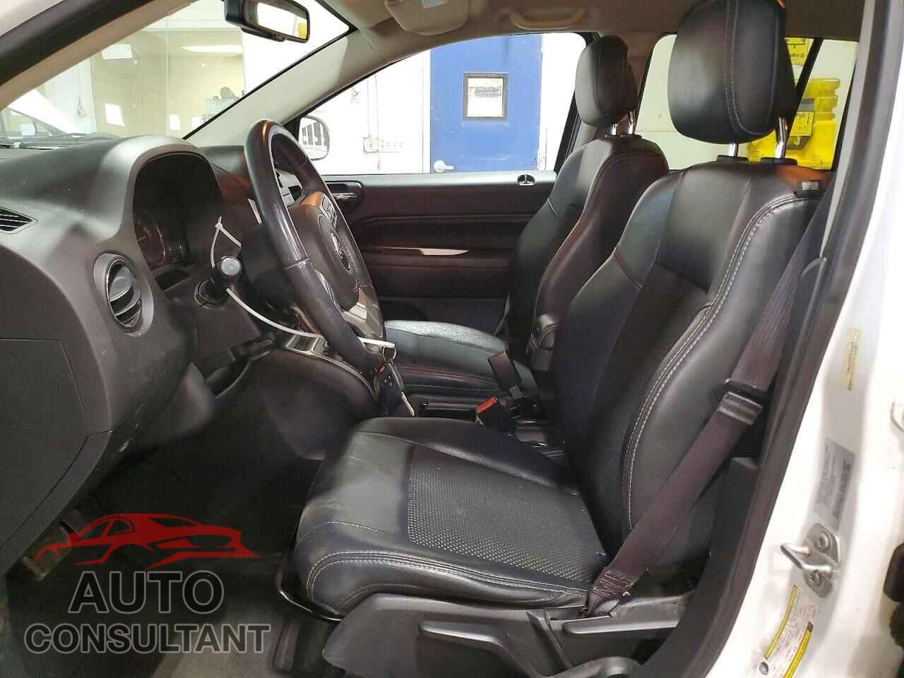 JEEP COMPASS 2017 - 1C4NJDEB5HD153479