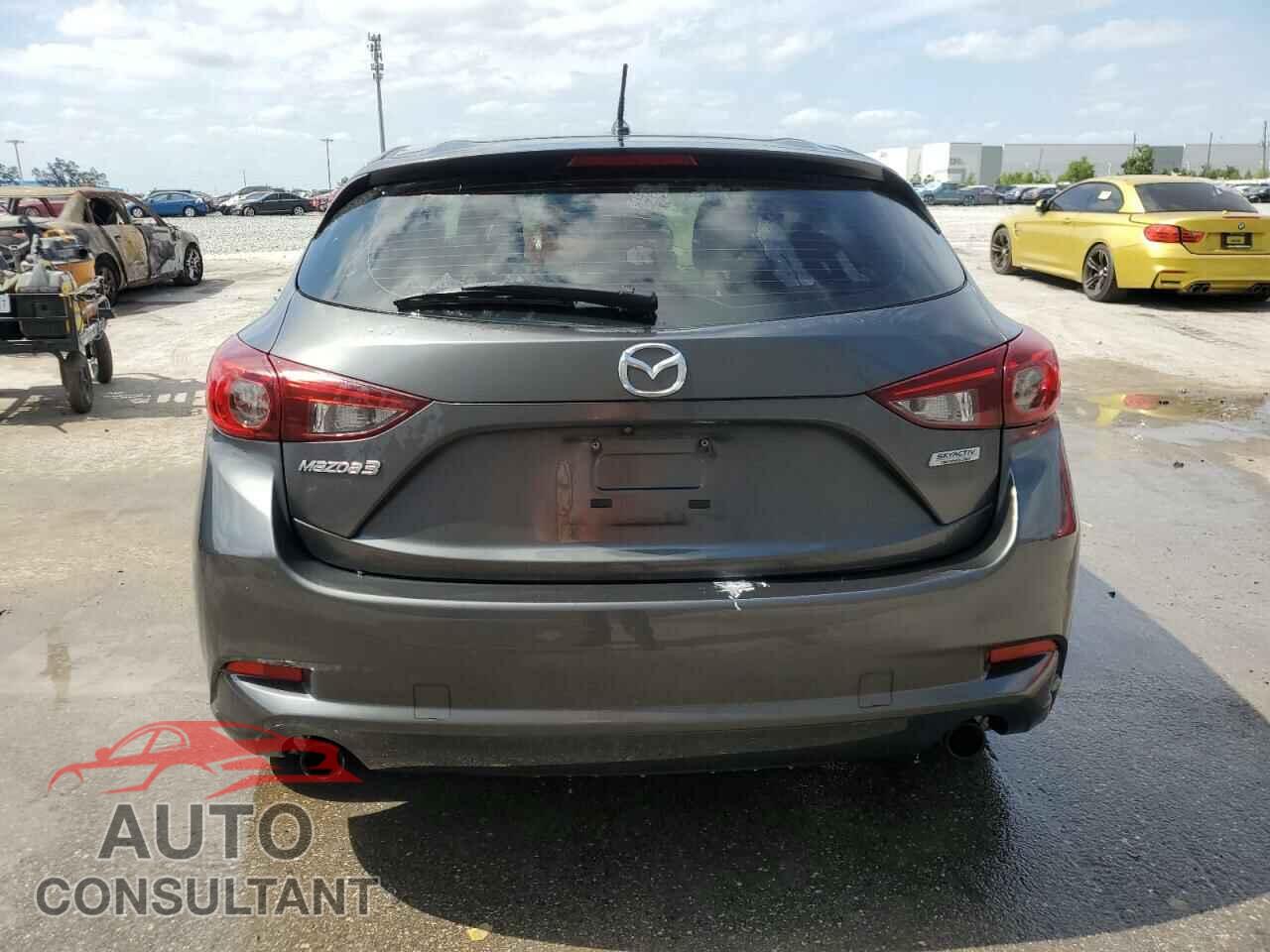 MAZDA 3 2017 - 3MZBN1L75HM118317