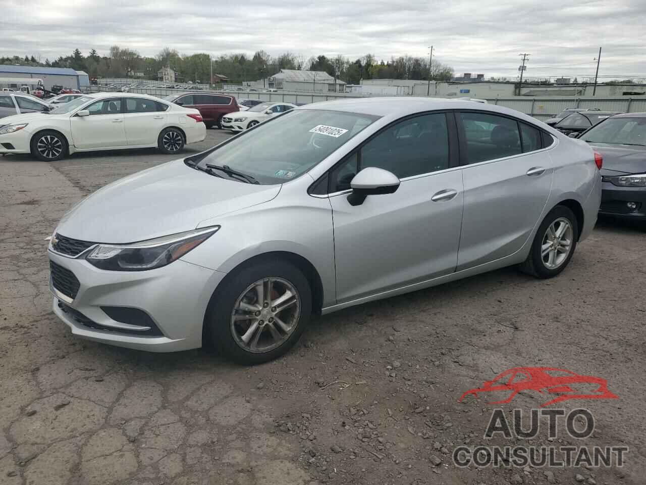 CHEVROLET CRUZE 2018 - 1G1BE5SM4J7126208