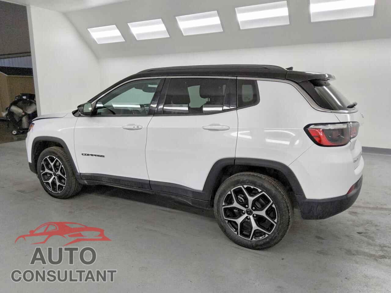 JEEP COMPASS 2025 - 3C4NJDCN7ST511017