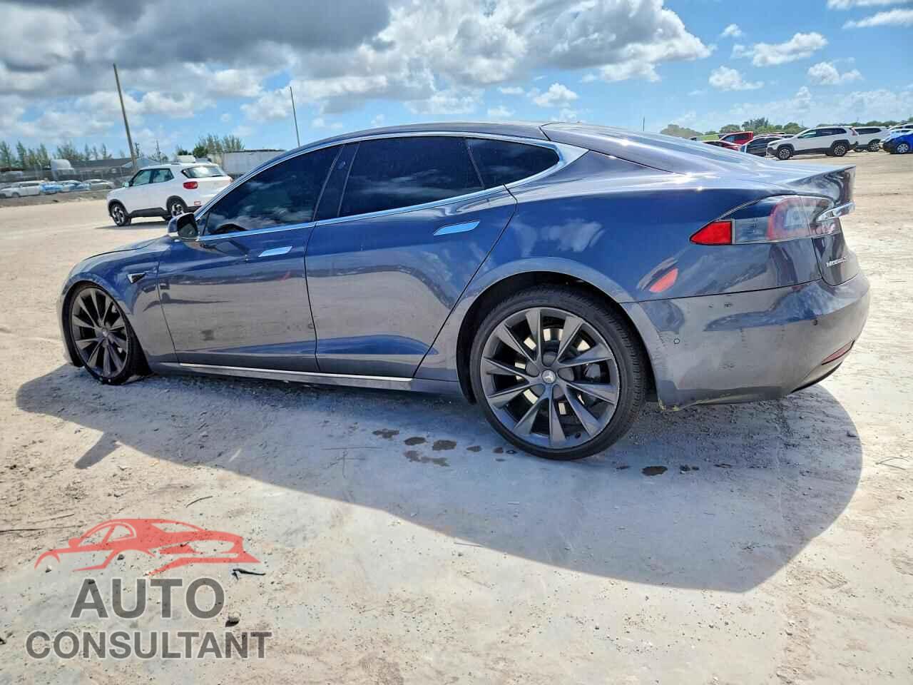 TESLA MODEL S 2019 - 5YJSA1E28KF305109