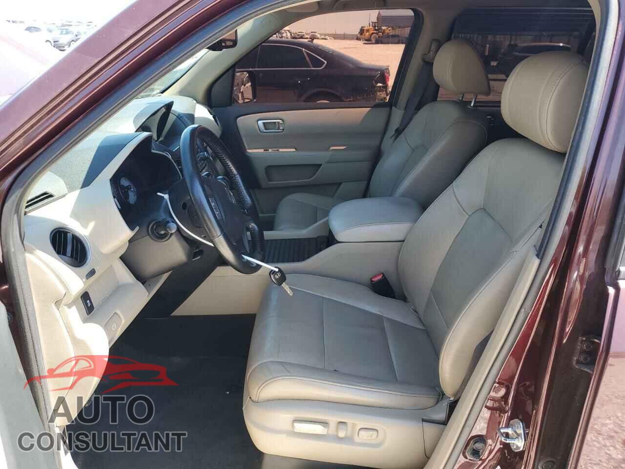 HONDA PILOT 2013 - 5FNYF3H61DB044480