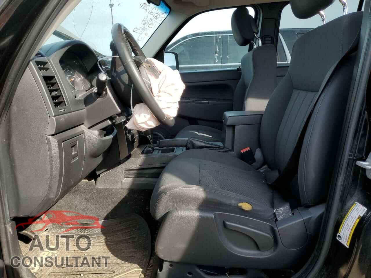 JEEP LIBERTY 2012 - 1C4PJMAK2CW129930