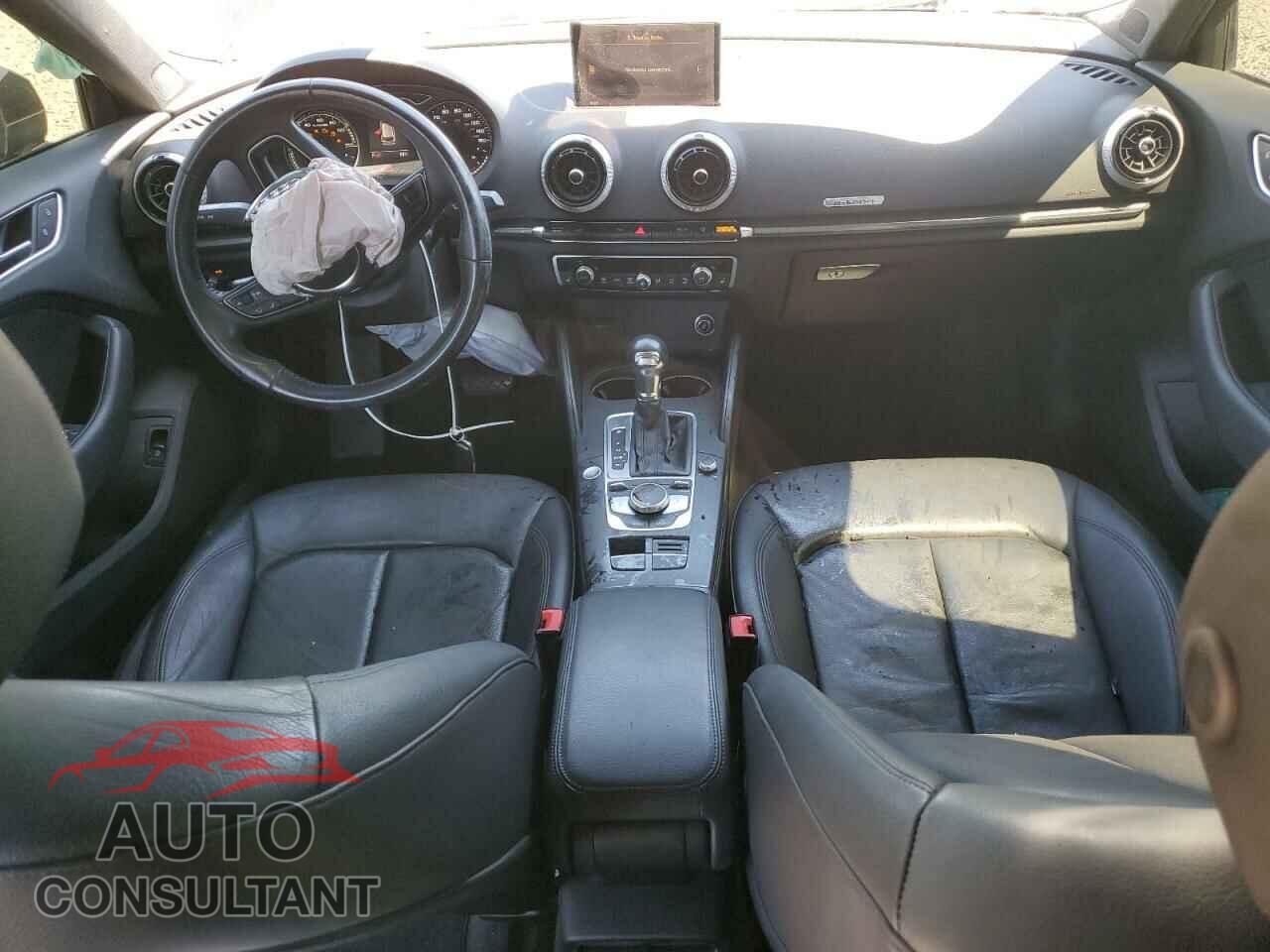 AUDI A3 2017 - WAUTPBFF4HA137879