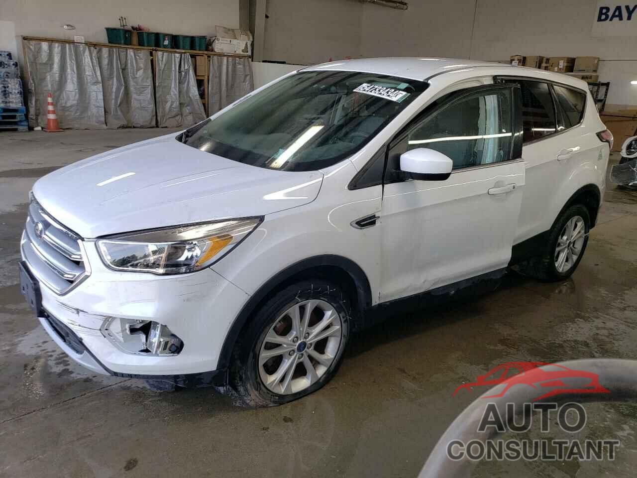 FORD ESCAPE 2017 - 1FMCU9GD6HUC86712