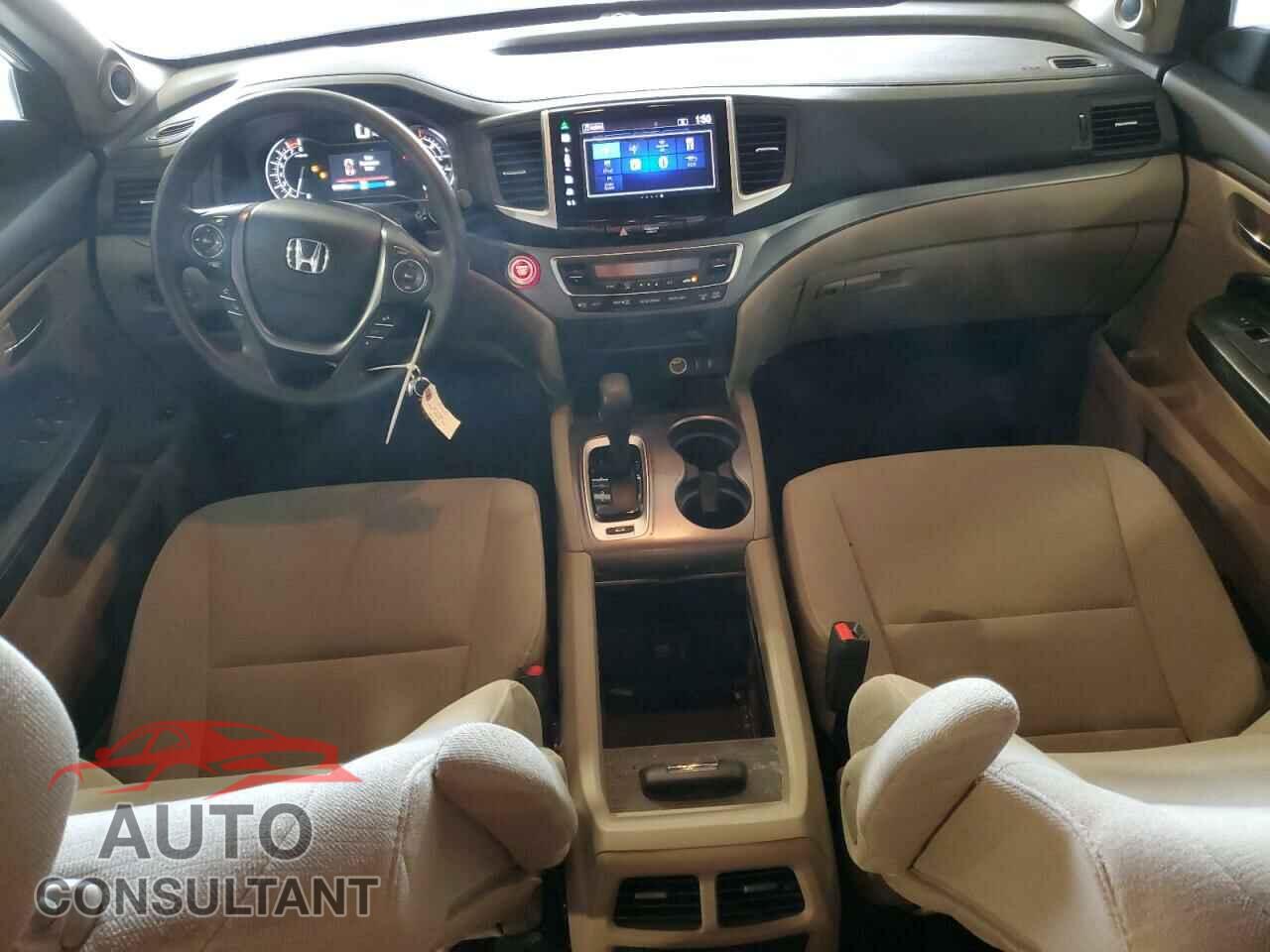 HONDA PILOT 2016 - 5FNYF6H33GB030995