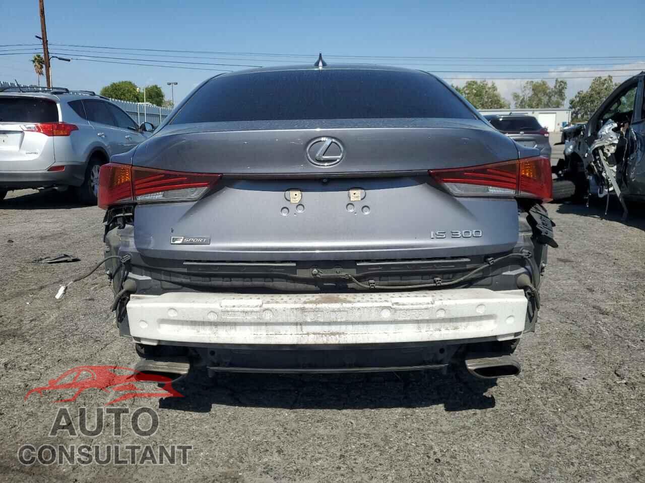 LEXUS IS 2018 - JTHBA1D24J5071339