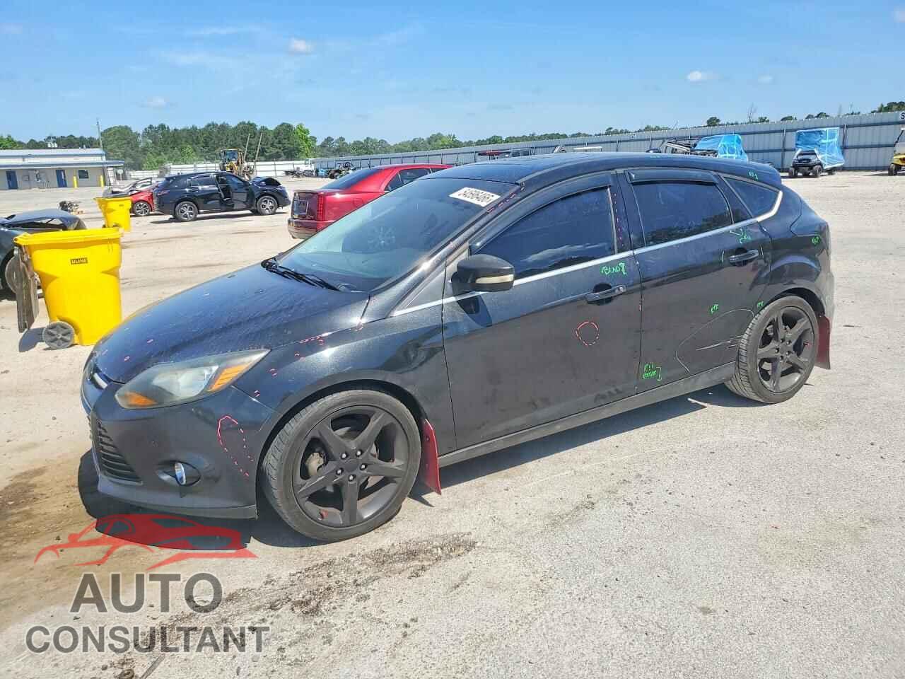 FORD FOCUS 2012 - 1FAHP3N28CL449767