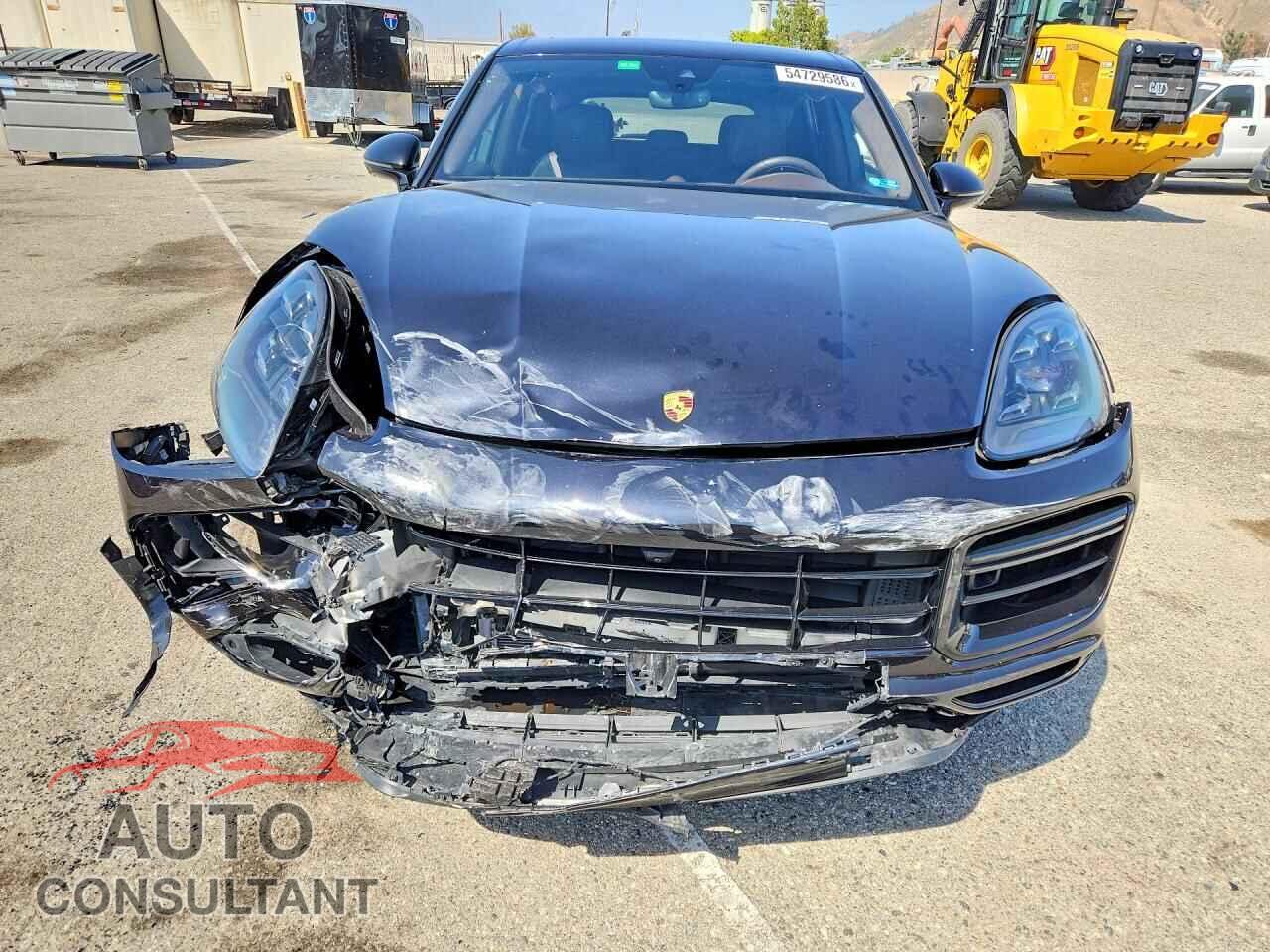 PORSCHE CAYENNE 2019 - WP1AF2AY8KDA80189
