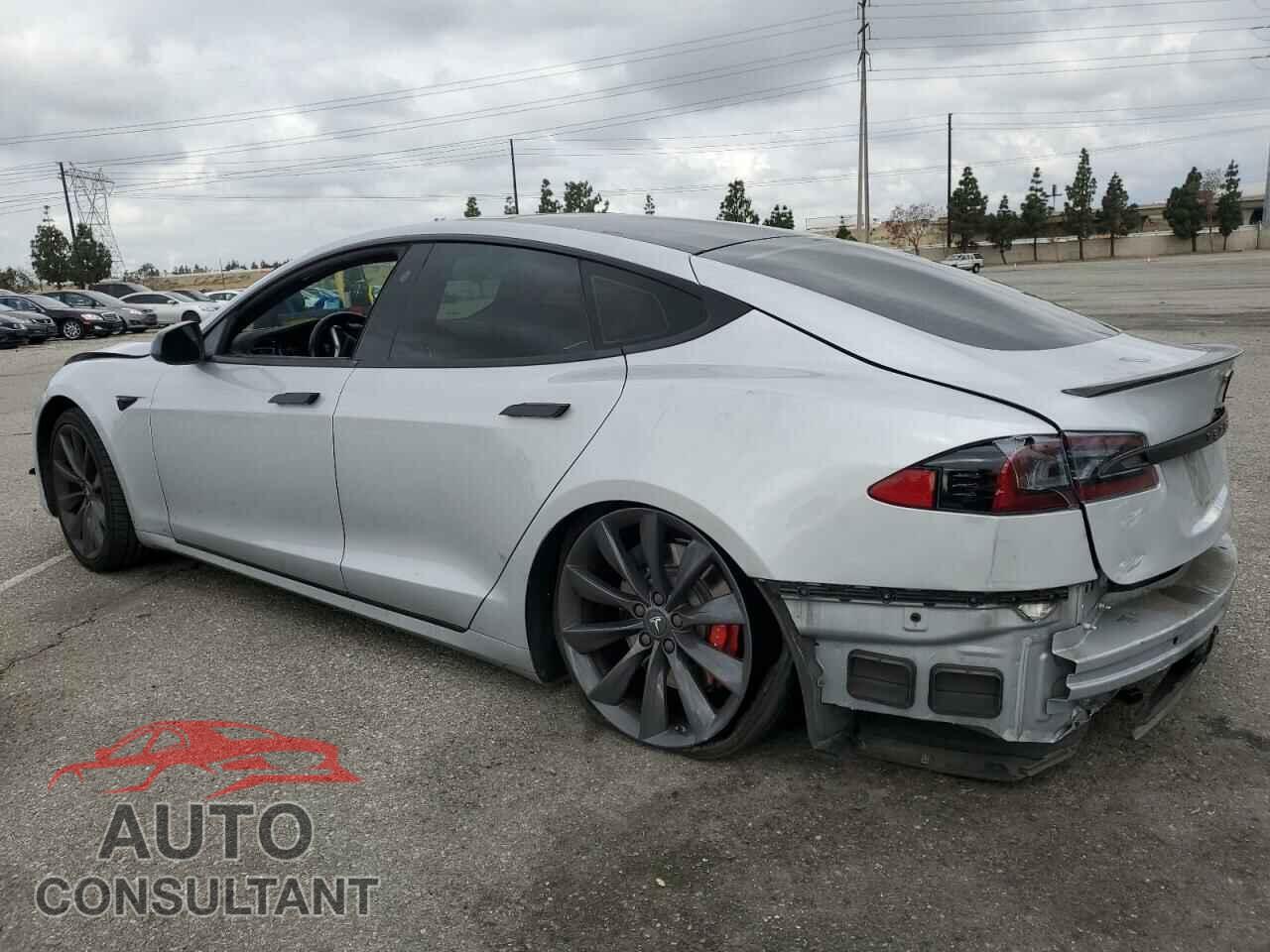 TESLA MODEL S 2016 - 5YJSA1E4XGF177593
