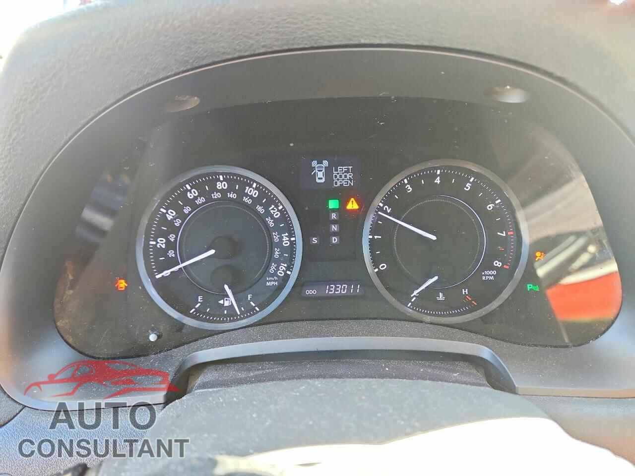 LEXUS IS 2011 - JTHFF2C28B2520177