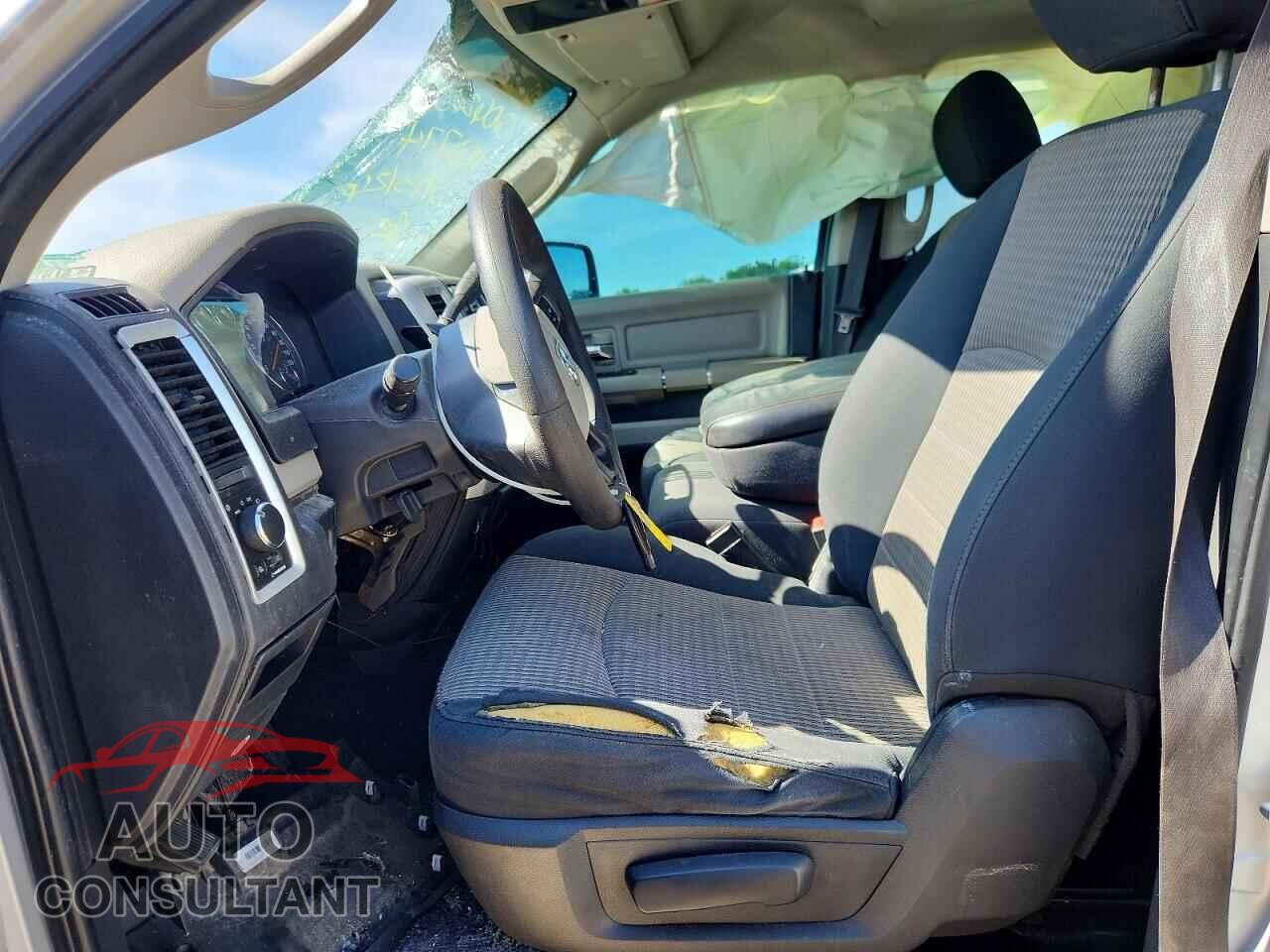 DODGE RAM 1500 2012 - 1C6RD6GP5CS100774