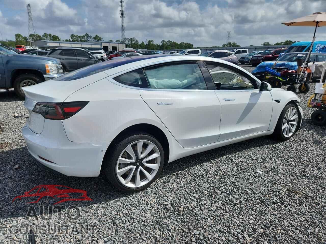 TESLA MODEL 3 2018 - 5YJ3E1EA2JF025085
