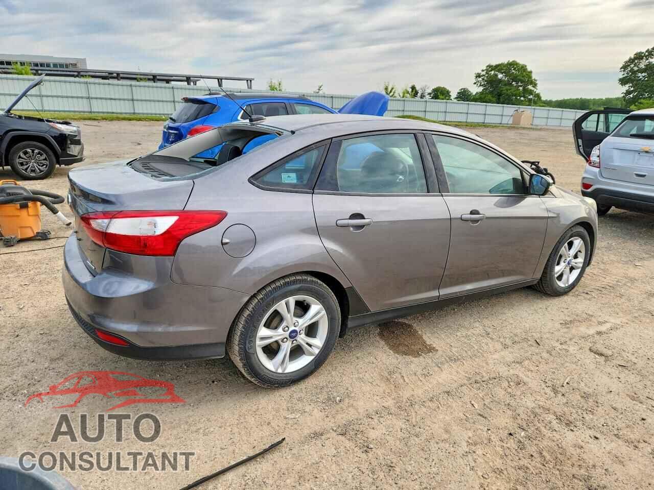 FORD FOCUS 2014 - 1FADP3F25EL136059