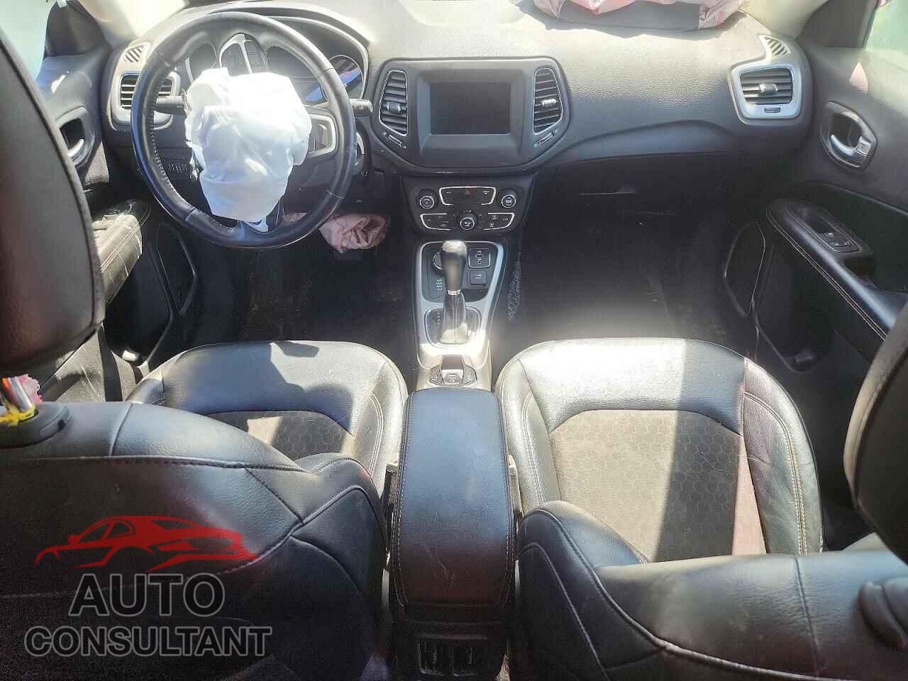 JEEP COMPASS 2017 - 3C4NJDBB5HT688746