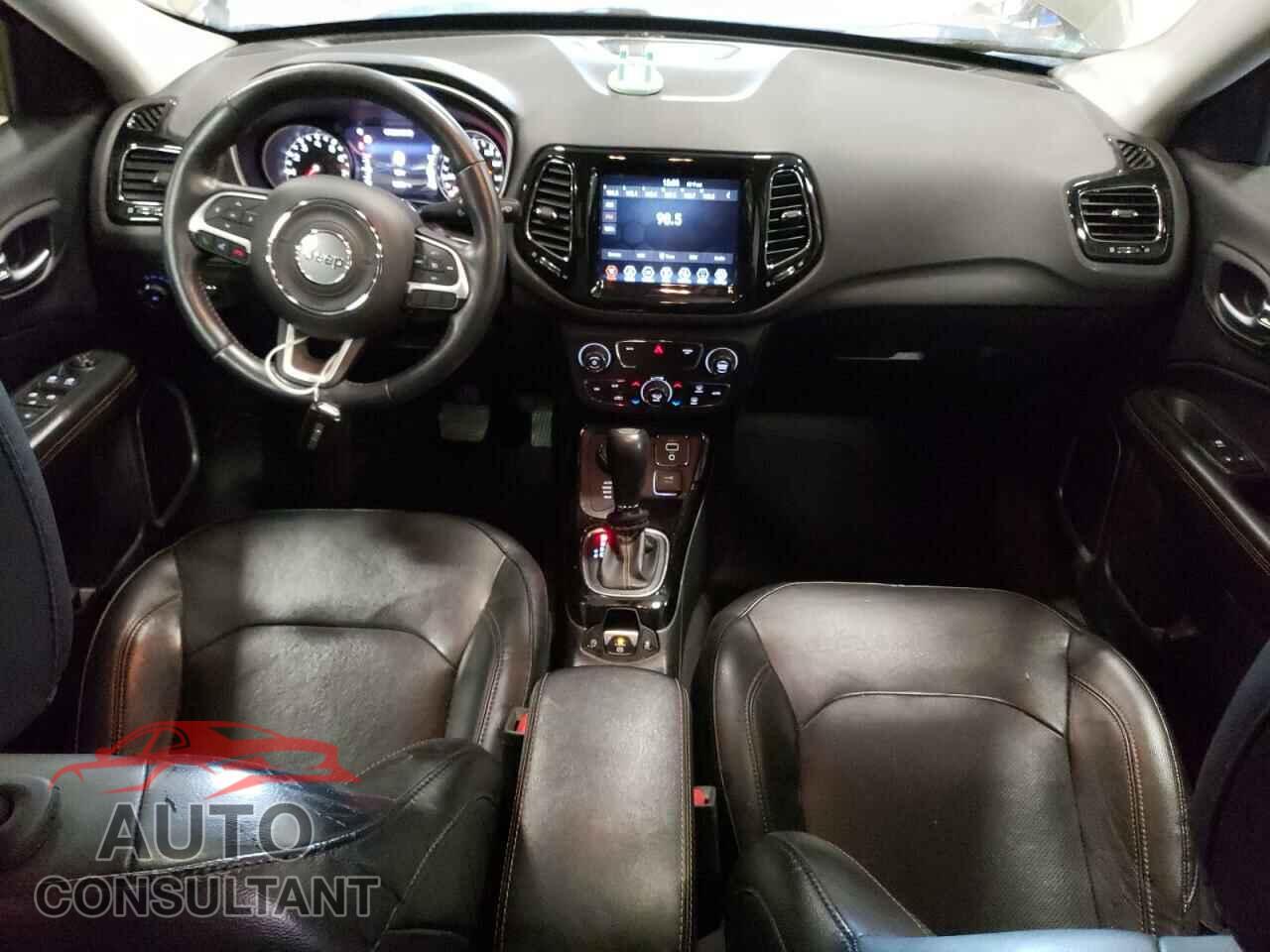 JEEP COMPASS 2019 - 3C4NJDCB2KT647562