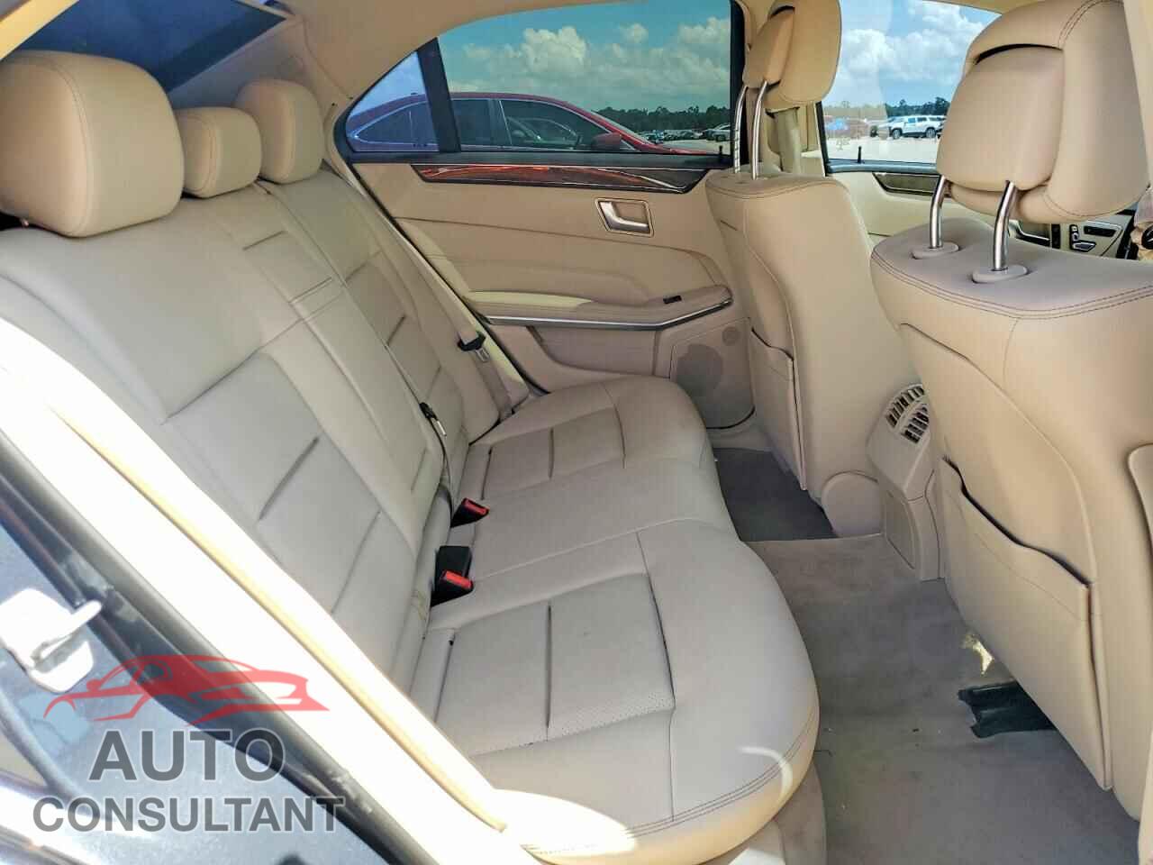 MERCEDES-BENZ E-CLASS 2014 - WDDHF5KB7EA977687