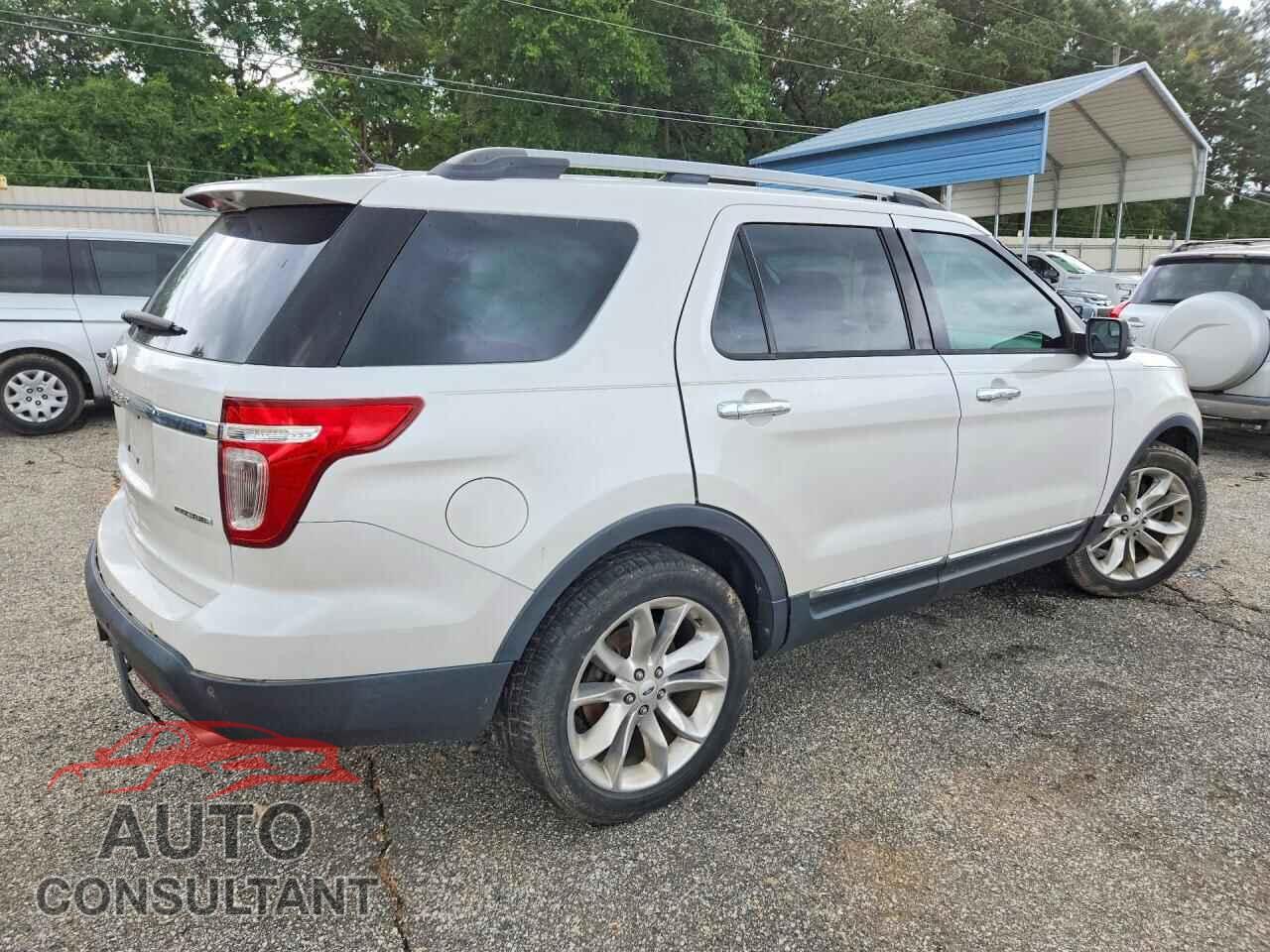 FORD EXPLORER 2013 - 1FM5K7D86DGA98582