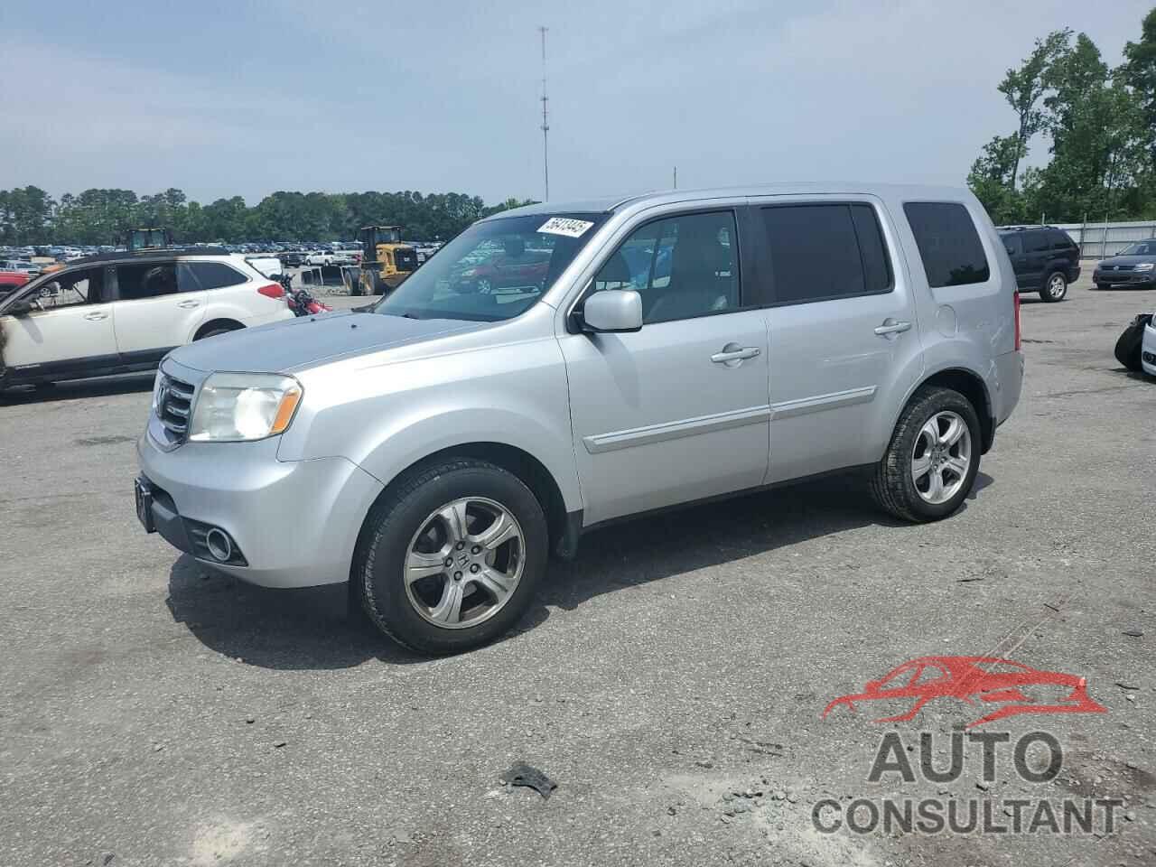 HONDA PILOT 2013 - 5FNYF4H55DB070142