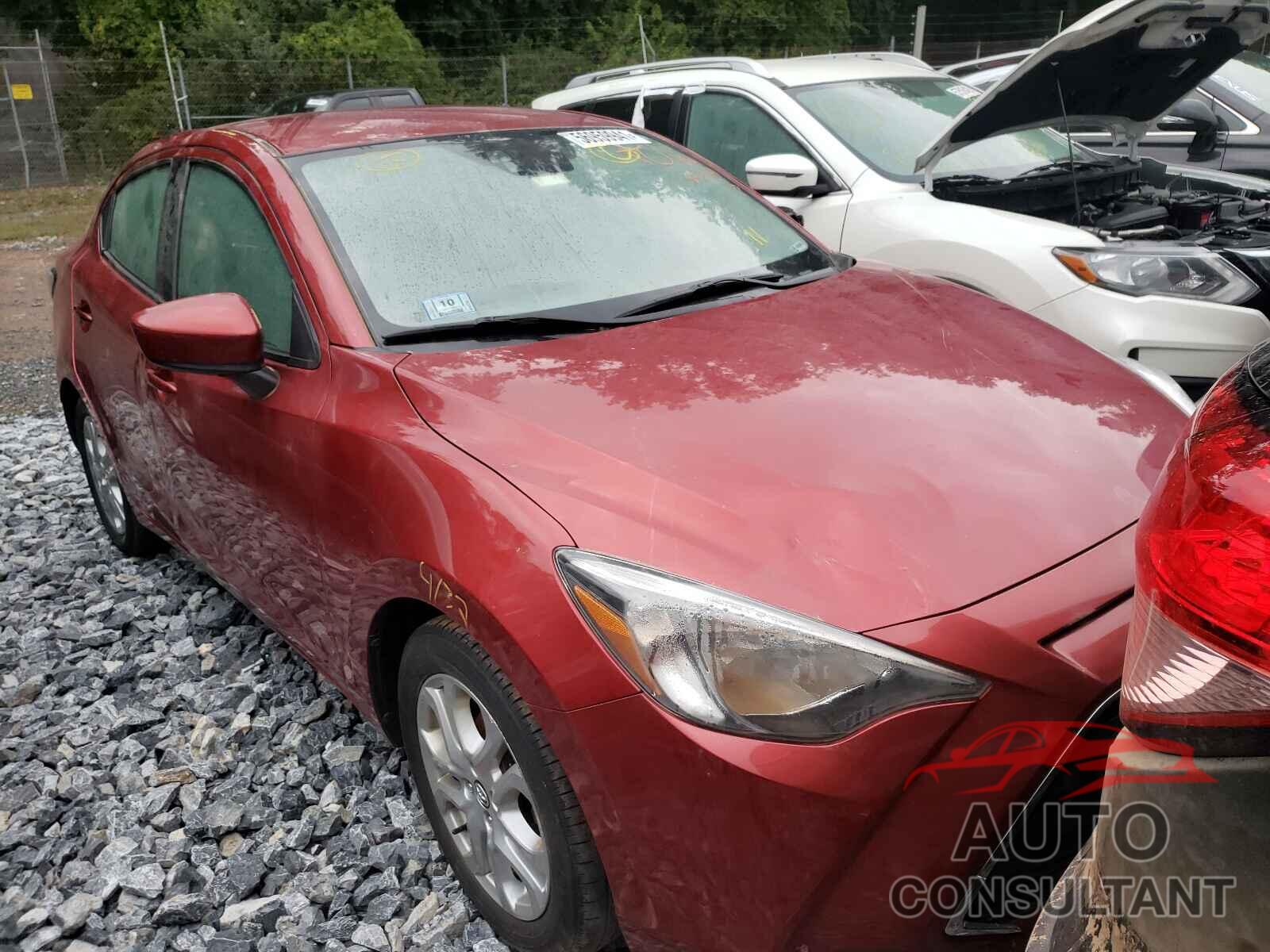 TOYOTA YARIS 2017 - 3MYDLBYVXHY194575
