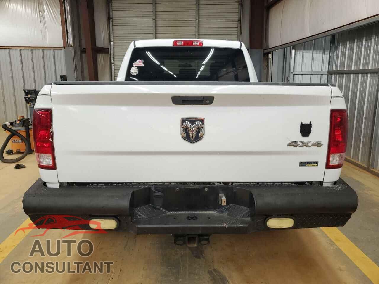DODGE RAM 1500 2012 - 1C6RD7FP5CS199863