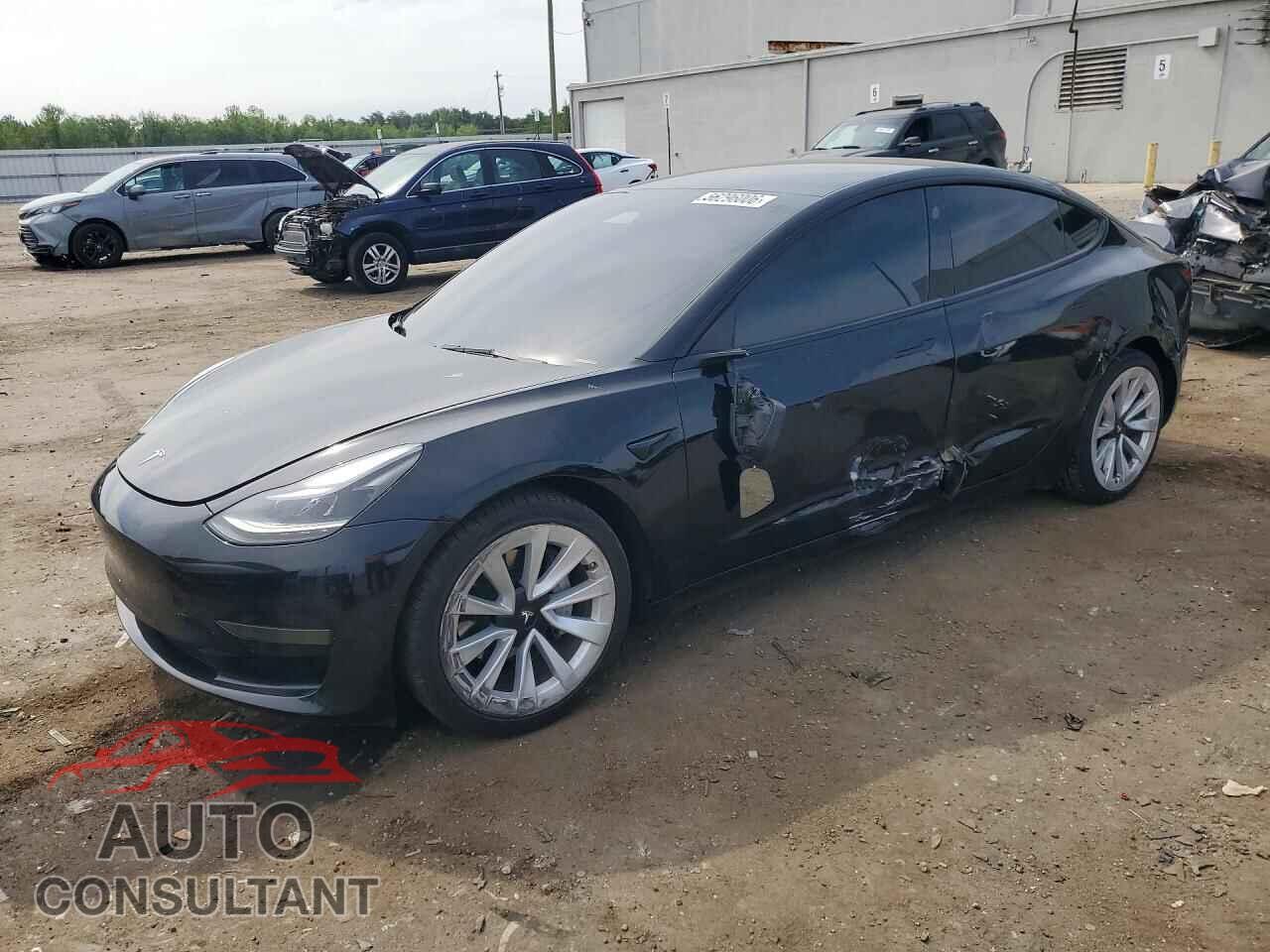 TESLA MODEL 3 2022 - 5YJ3E1EA8NF154678