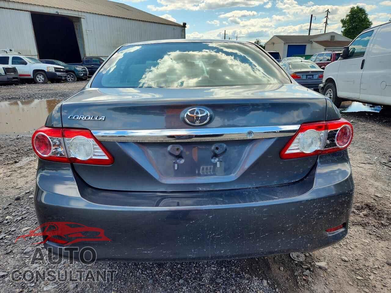 TOYOTA COROLLA 2013 - 2T1BU4EE2DC960781