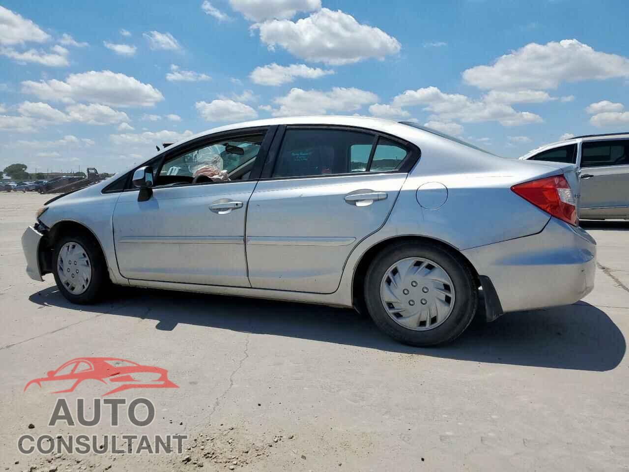 HONDA CIVIC 2012 - 2HGFB2F52CH327729