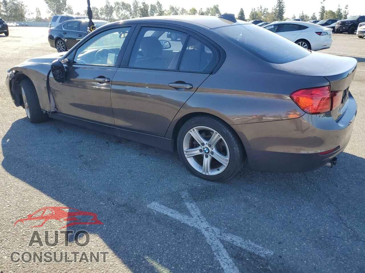 BMW 3 SERIES 2012 - WBA3A5C56CF343974
