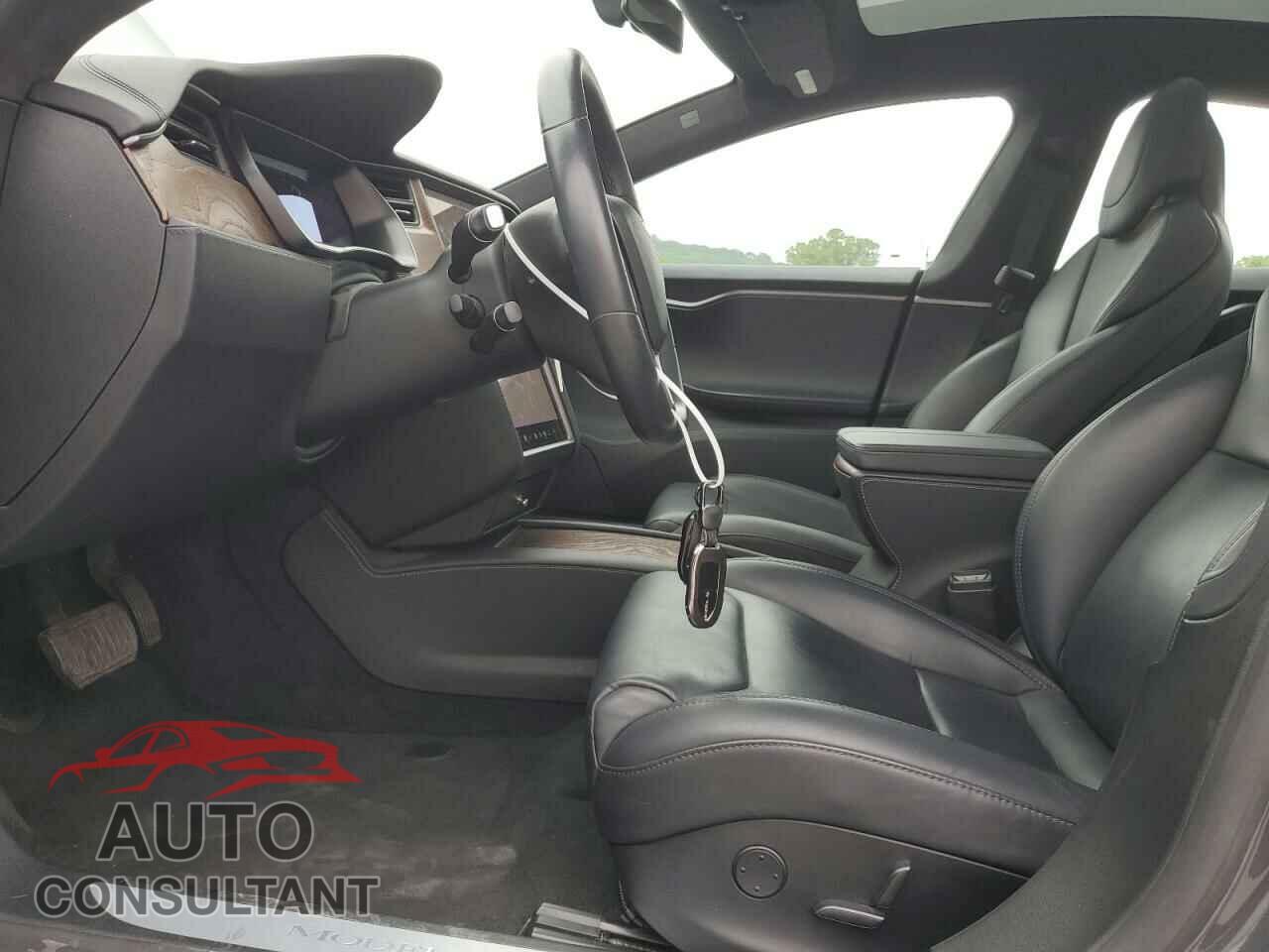 TESLA MODEL S 2020 - 5YJSA1E22LF351472