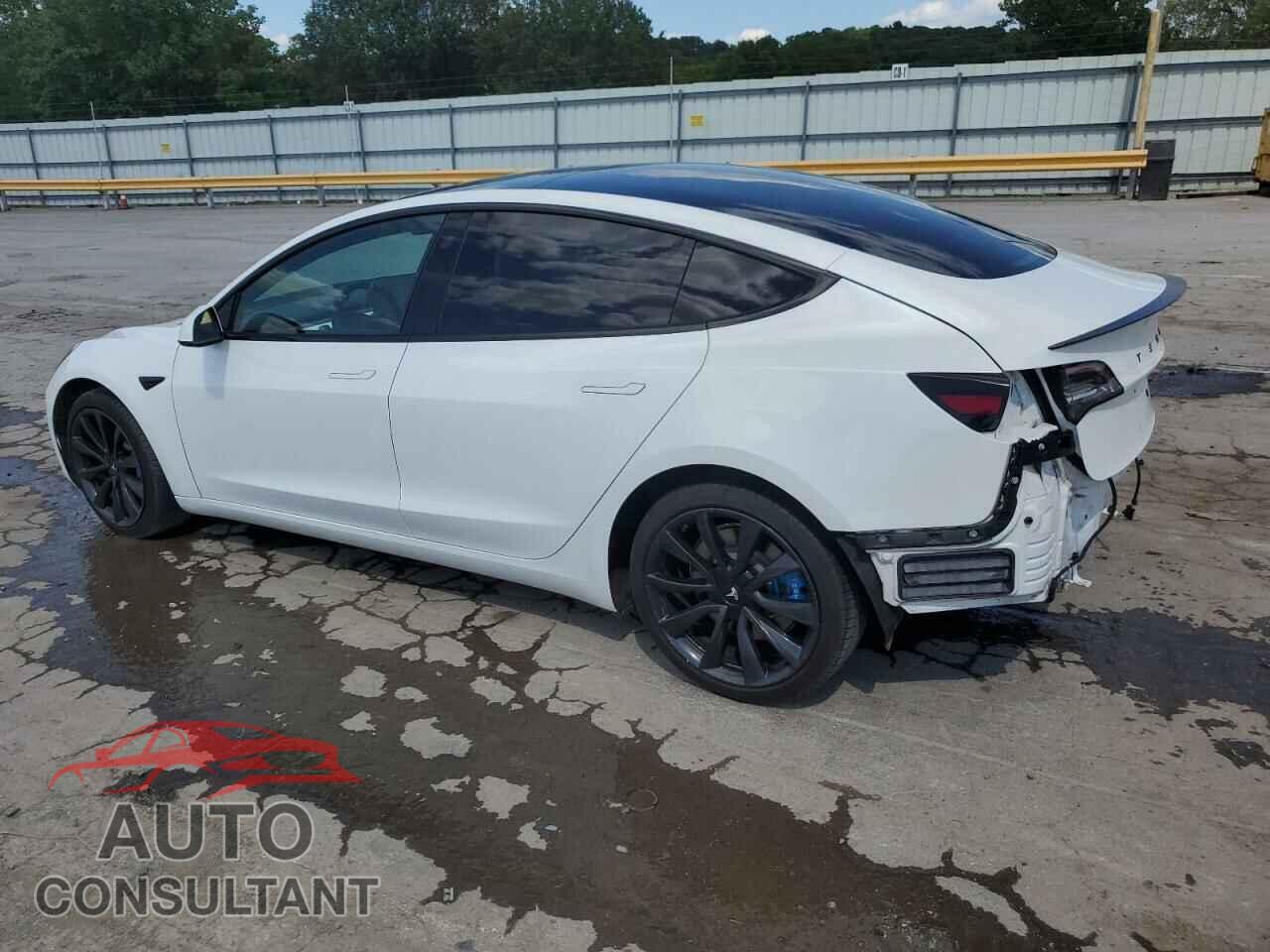 TESLA MODEL 3 2018 - 5YJ3E1EB2JF101137