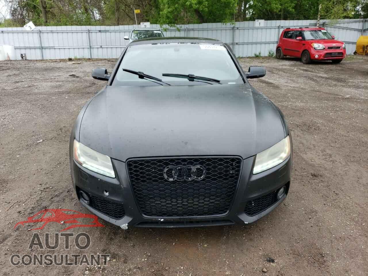 AUDI A5 2012 - WAUMFBFR9CA029364