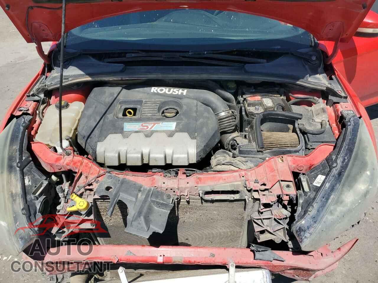 FORD FOCUS 2017 - 1FADP3L93HL215011