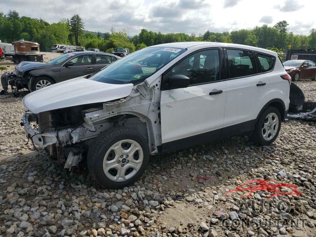 FORD ESCAPE 2017 - 1FMCU0F77HUA86509