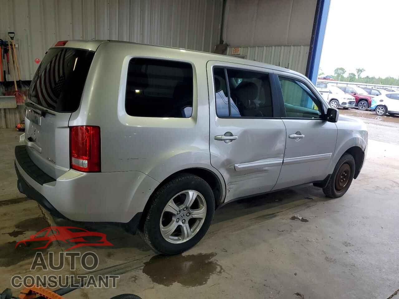 HONDA PILOT 2014 - 5FNYF4H5XEB041883