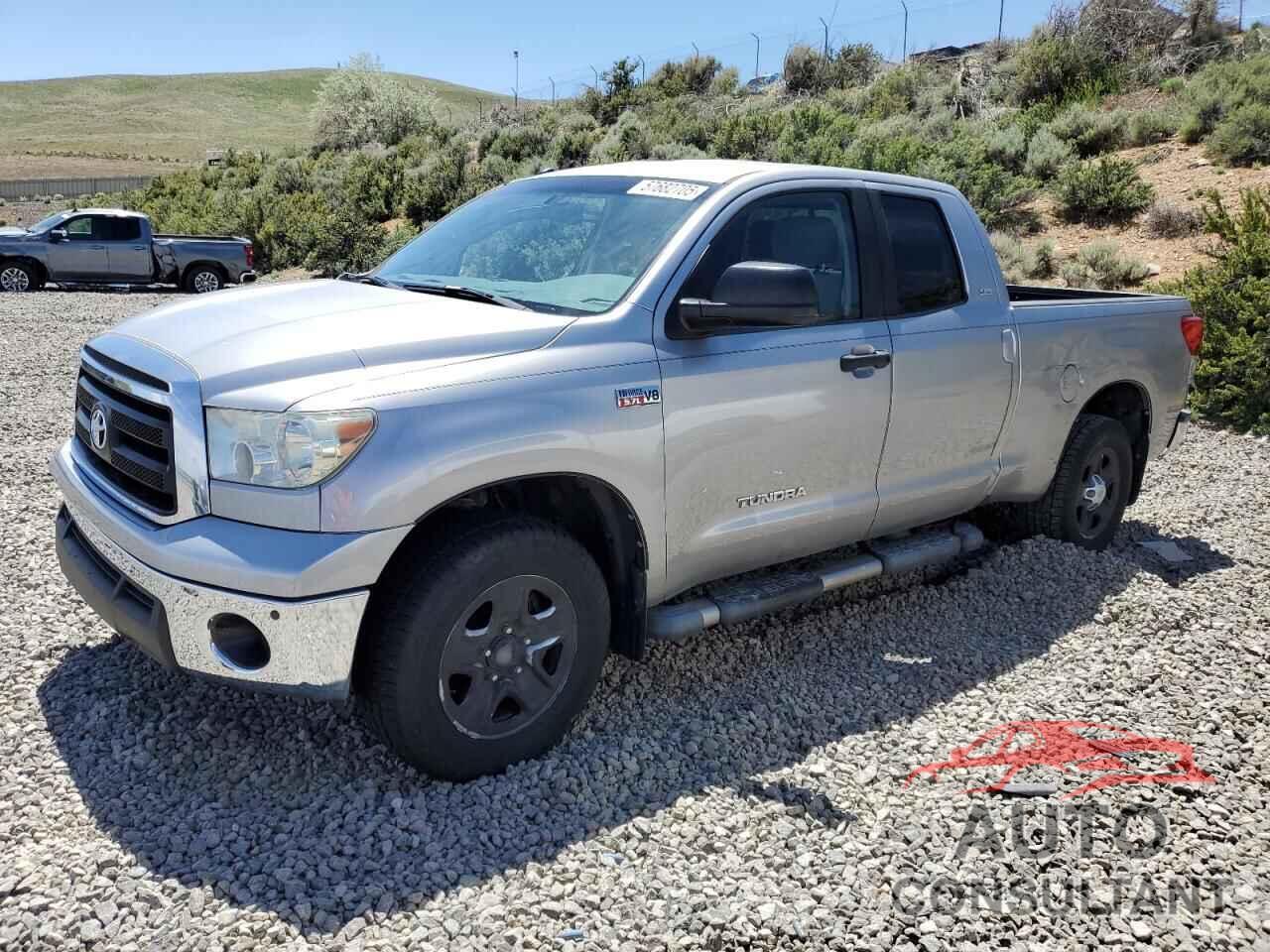 TOYOTA TUNDRA 2010 - 5TFUW5F11AX120976