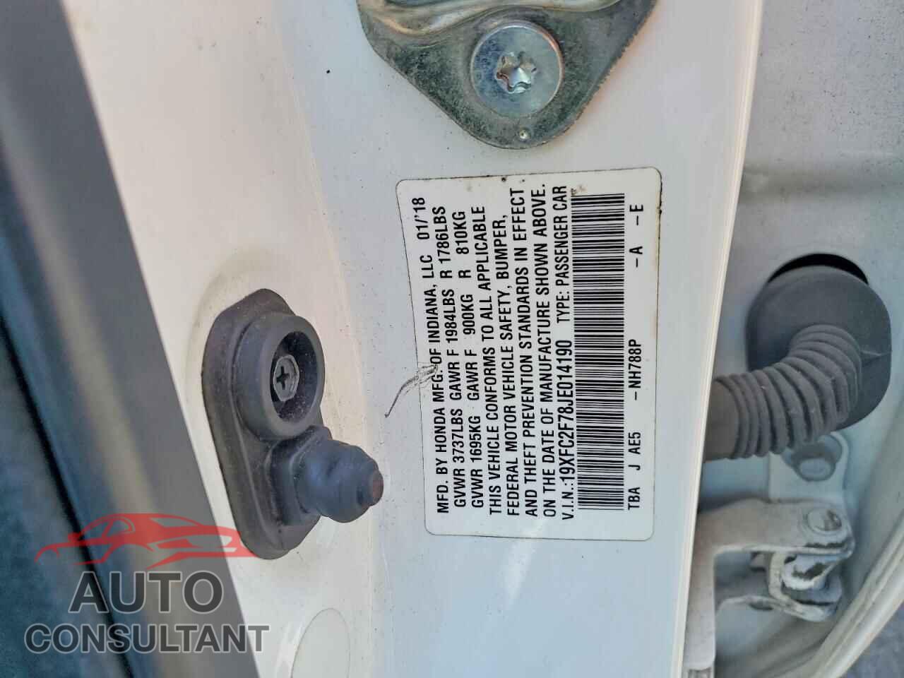 HONDA CIVIC 2018 - 19XFC2F78JE014190