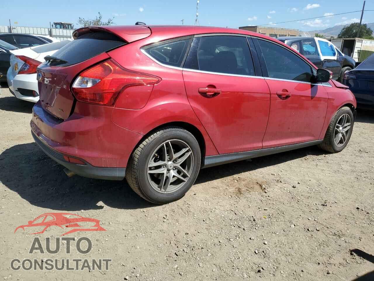FORD FOCUS 2012 - 1FAHP3M27CL436283