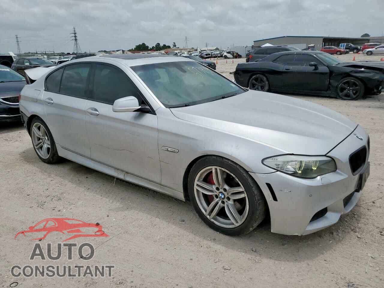 BMW 5 SERIES 2013 - WBAFR9C57DDX80098