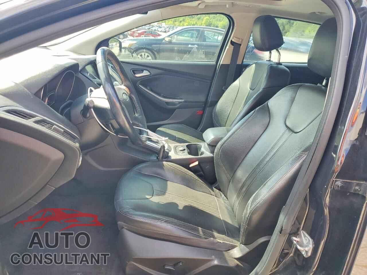 FORD FOCUS 2012 - 1FAHP3N25CL352204