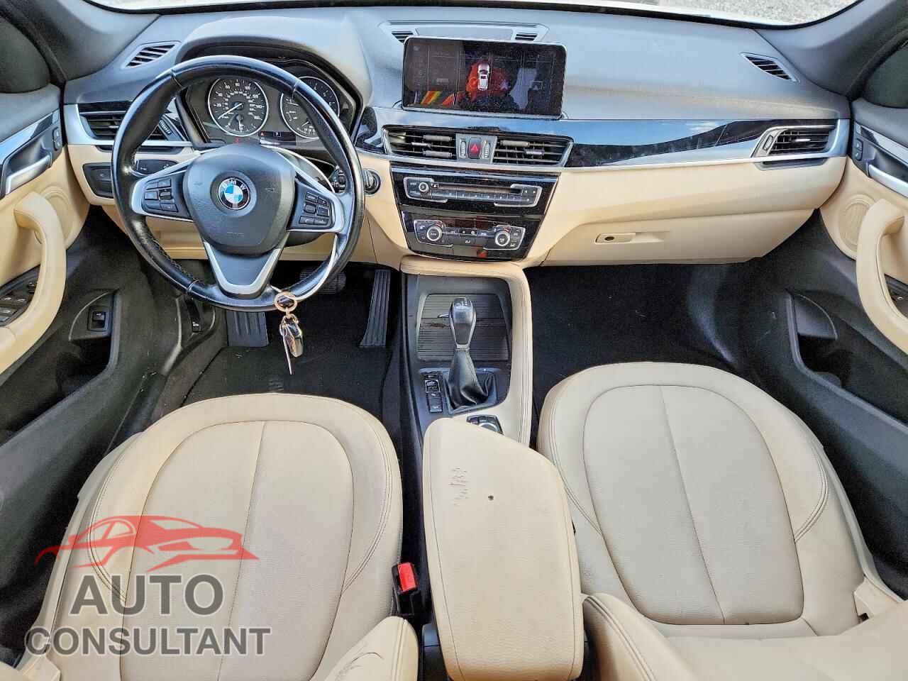 BMW X1 2017 - WBXHT3C30H5F68769