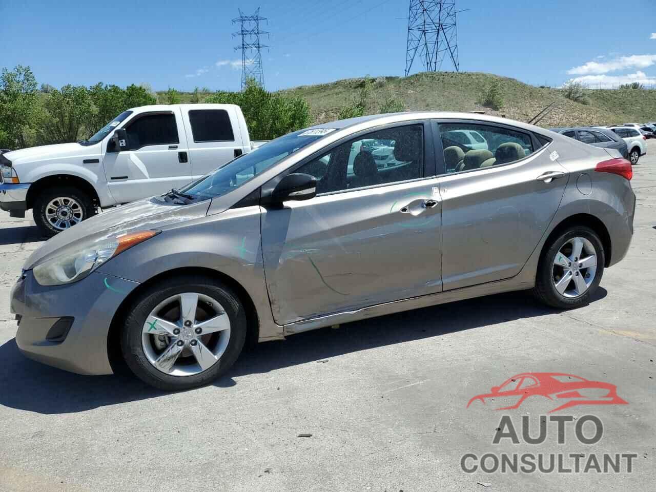 HYUNDAI ELANTRA 2013 - 5NPDH4AE3DH329764
