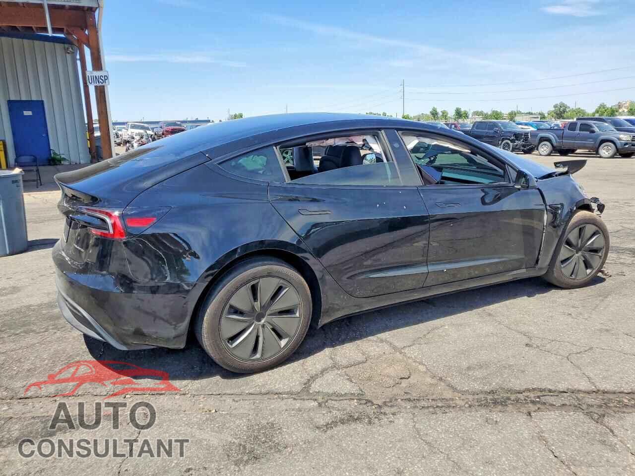 TESLA MODEL 3 2024 - 5YJ3E1EB5RF834178