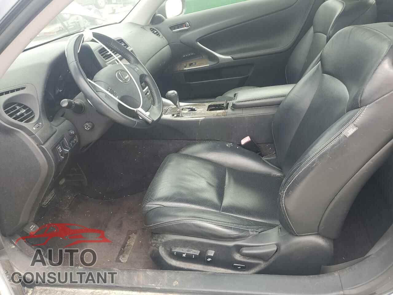LEXUS IS 2010 - JTHFF2C22A2508783