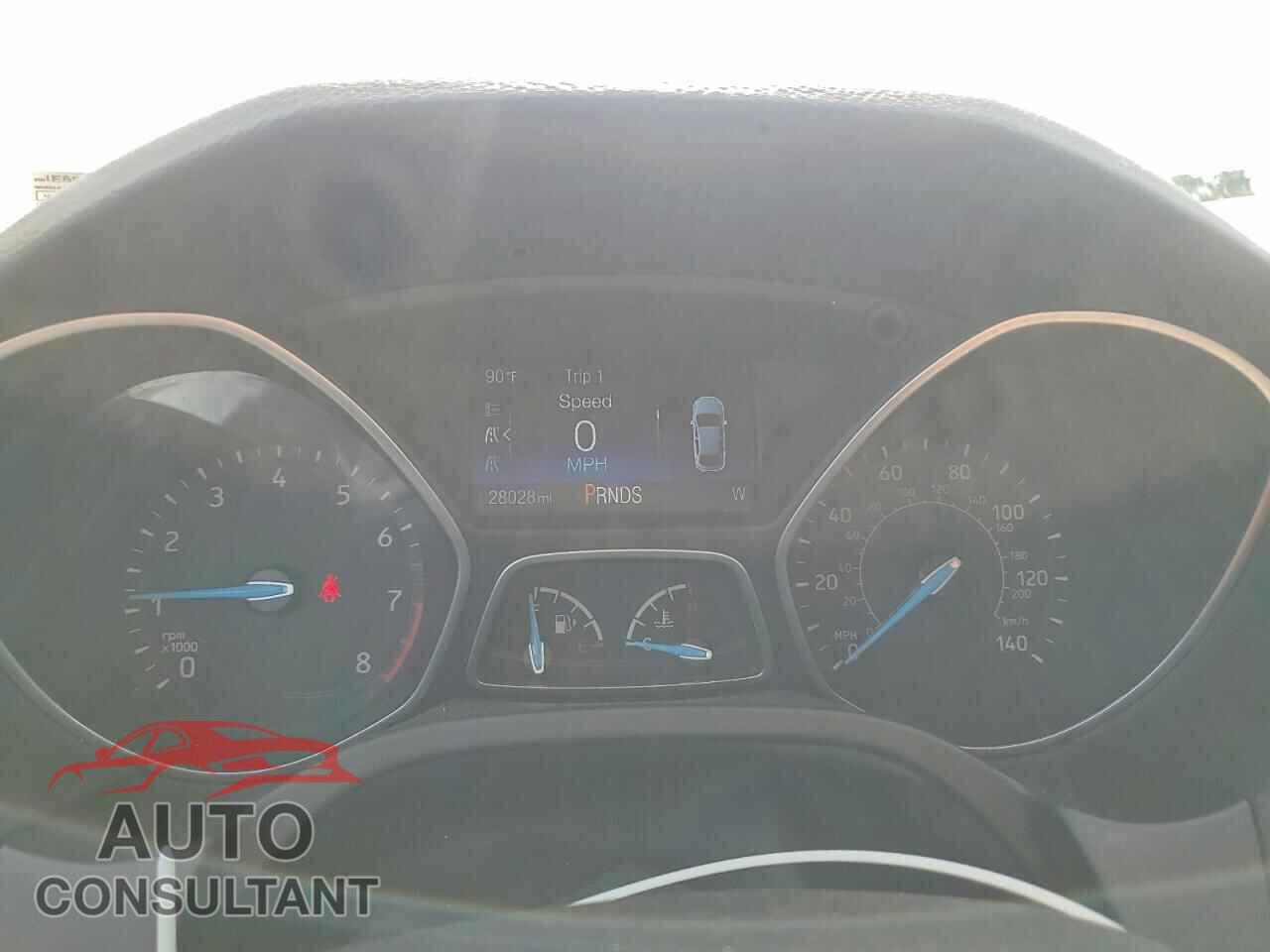 FORD FOCUS 2015 - 1FADP3F29FL229359
